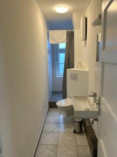 Spacious Apartment for 4 - 1