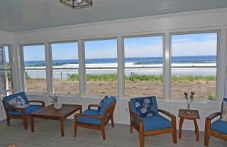 Nautilus Beach House - 6