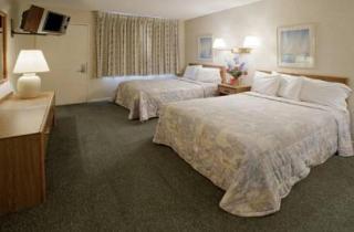 Arlington Inn - Port Clinton - 9