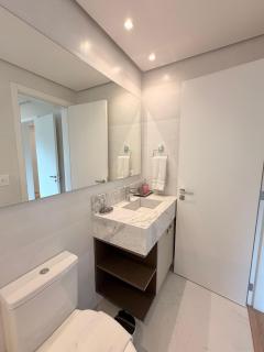 Apartamento frente Av Osvaldo Aranha Centro Canela - 2
