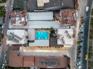 Side Orientt Apartments - 3