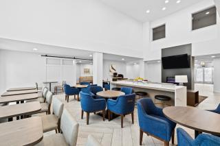 Staybridge Suites - Calgary Airport by IHG - 4