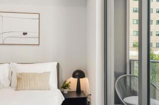 Lux Downtown Studio a Few Steps from Bayfront Park - 2