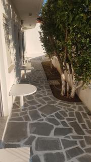 Poseidon Street ΝΕΑ ΜΕΣΑΓΓΑΛΑ Γκαρσονιέρα 3 - 7