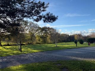 Meadowbrook Lodges - up to 20 guests - 4