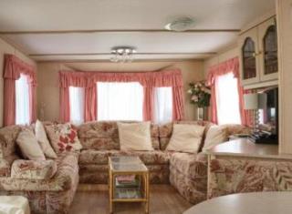 2-bed caravan sleeping up to 5 on the popular California Cliffs Holiday Park CHPC1 - 8
