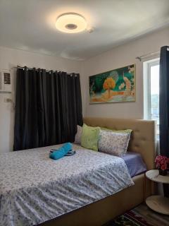 Caren 8-Spatial Condo Maa 2br fully-furnished wtih unli Pool access - 8