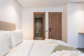 Terracotta Signature elegant 2BR & pool - 1