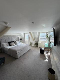 Durham Central Suites - 8