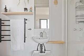 Mermaid Bay Retreat - 9