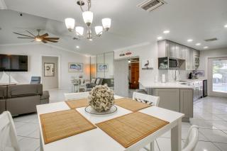 3 Mi to Sun Splash Waterpark! Family Haven with Pool - 5