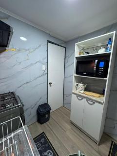 Cómodo alojamiento privado a pasos del metro - 7