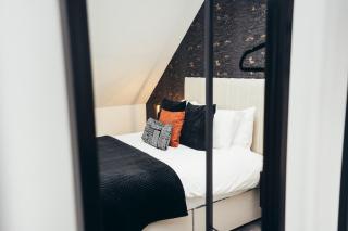 The Queensferry Collection Residence 10 - 1