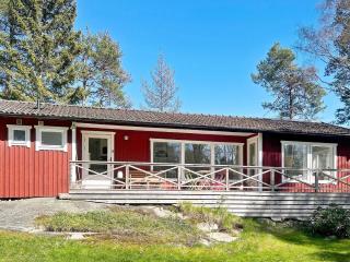 6 person holiday home in Djurhamn - 6
