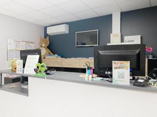 Cottage with Heated Pool in Monclar - 1