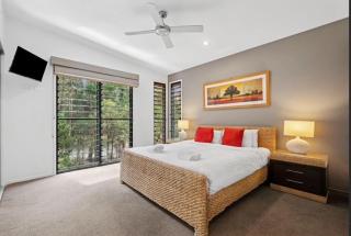 Noosa Beach Retreat - Noosa North Shore - 8