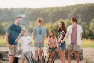 Lakeside Wagon Kayaks BBQ Fishing Pickleball - 7