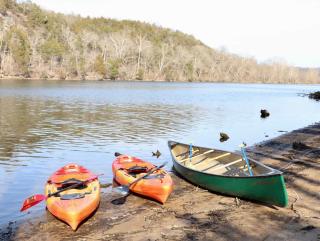 Lakeside Wagon Kayaks BBQ Fishing Pickleball - 6