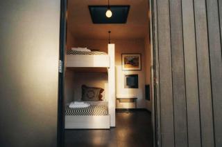 Black Hut Eco Retreat - 2