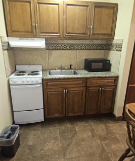 The inn at Mexia - 8