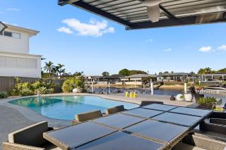 Crabpot Manor, waterfront holiday home plus plus - 9