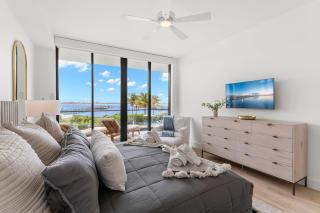 Harbor Island Beach Club - Luxury Waterfront Apartments with Views Pool Dock Private Beach Access - 7