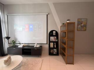 Space Residency Homely Stay near KSL Mall by Our Stay - 6
