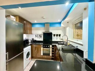 1 Bedroom Penthouse Kings Cross - 5