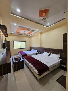 shree krishna Hotel - 6