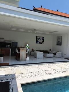 Villa umara 2 kerobokan close to seminyak - Seminyak - 9