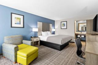 Quality Inn & Suites Florence Civic Center - Florence - 1