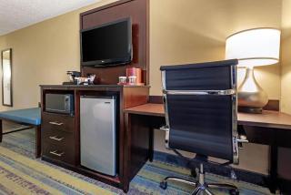 Clarion Hotel Conference Center Lexington North - 6