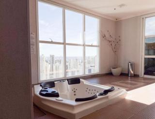 1BR w AC, Office, Pkg, Kitchen - Near Flamboyant - 9