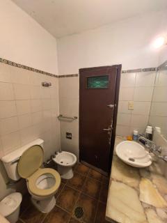 Dpto Privado Amplio con Garaje y Patio con Asador - 2