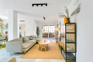Beachside Duplex Pool Family-Friendly - 0