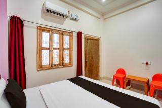 SPOT ON ATHARV GUEST HOUSE - 2