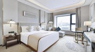 Wyndham Grand Plaza Royale Huayu Chongqing - 1