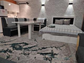 V&IHotel - Karakol - 0