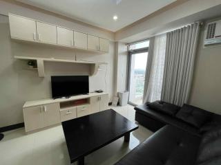 Staycation in manhattan heights tower c beside alimall cubao 5 pax - 0