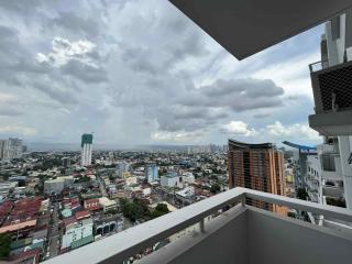 Staycation in manhattan heights tower c beside alimall cubao 5 pax - 8