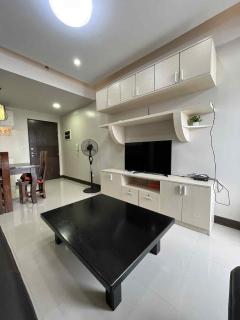 Staycation in manhattan heights tower c beside alimall cubao 5 pax - 6