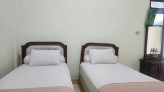 Hotel O near Primaya Hospital formerly La Buana Guest House - Makassar - 2