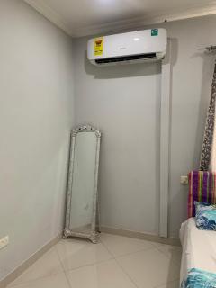 Stylish and spacious room in a quiet environment - 3