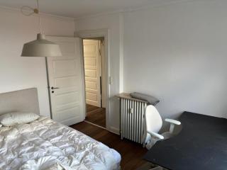 Cozy Apartment Close To City Center - 2