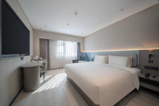 Atour Light Hotel Quanzhou Ancient City Fengze Street - 9