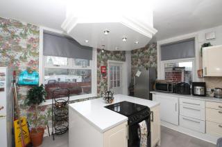 Woodville Lodge Leeds City Centre by OYO - 2