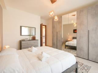 Mistral Suite Apartment - free private car park - Bari - 5