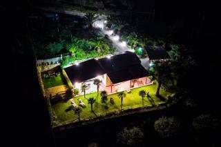 Villa Zingaro Luxury Retreat - 5