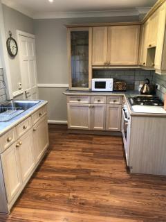 Victorian Cottage, Great Bookham near Leatherhead - 4