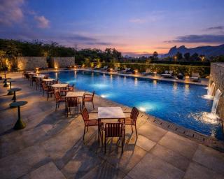 Avisa Hotel & Resort Abu Road - Luxury Pool & Mountain View - 3